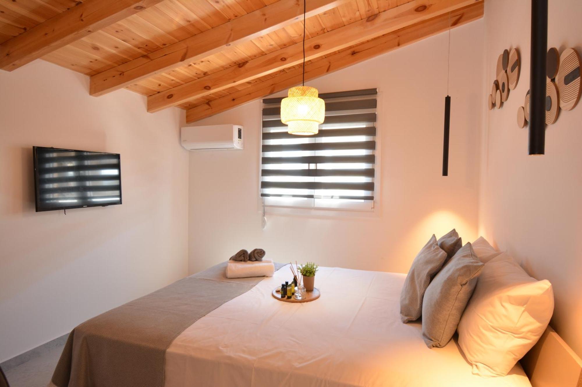 Michalianna Suites "By Checkin" กูเวส ภายนอก รูปภาพ